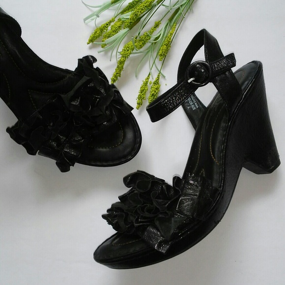 Born Shoes - Born Crown Black Ruffle Wedge Sandals